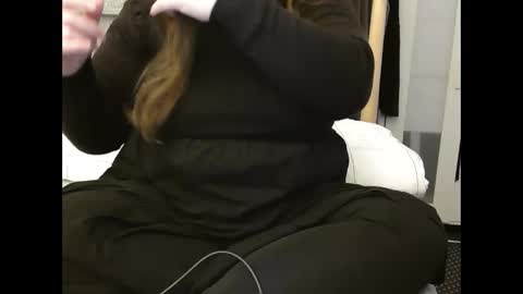 Snapshot of marthabriest chatting on 02-12-25, 07:23 Martha online show from 02-12-25, 07:23