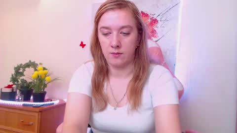 Snapshot of marthasimons chatting on 06-02-26, 04:03 Martha online show from 06-02-26, 04:03