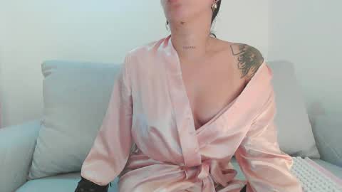 marthina thompson online show from 01-24-25, 02:49