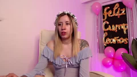 Snapshot of marthina_thompson chatting on 07-14-26, 12:11 marthina thompson online show from 07-14-26, 12:11