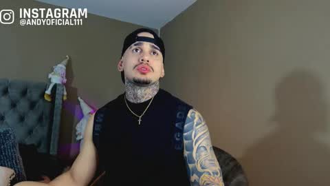 Snapshot of martin_colby05 chatting on 11-18-25, 12:05 ONLYFANS Sotoandres modelo independiente online show from 11-18-25, 12:05