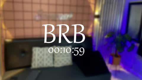 Snapshot of martin_killer chatting on 09-29-25, 01:33 Martin online show from 09-29-25, 01:33