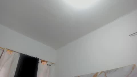 Snapshot of martina_lopezz1 chatting on 02-10-25, 12:39 Martina online show from 02-10-25, 12:39