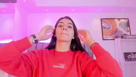 Martina online show from 10-04-25, 02:37