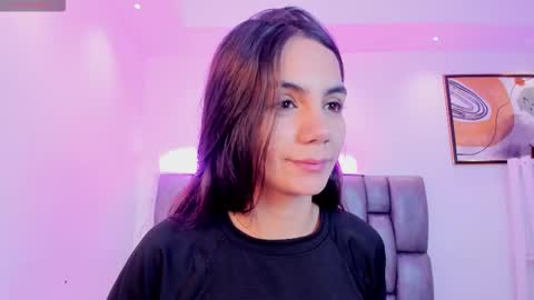 Snapshot of martina_mancinii chatting on 02-17-26, 12:12 Martina online show from 02-17-26, 12:12
