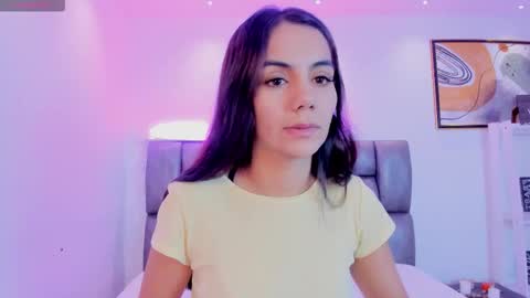 Snapshot of martina_mancinii chatting on 02-21-26, 04:19 Martina online show from 02-21-26, 04:19