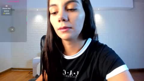 Snapshot of martina_mancinii chatting on 03-19-26, 11:25 Martina online show from 03-19-26, 11:25