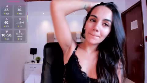 Snapshot of martina_mancinii chatting on 03-26-26, 07:19 Martina online show from 03-26-26, 07:19