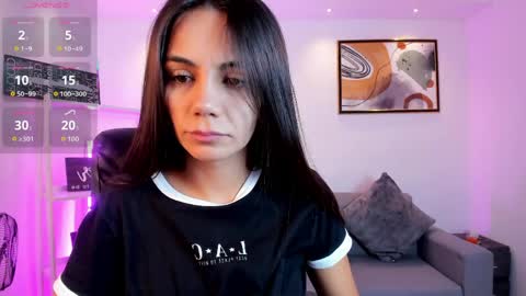 Snapshot of martina_mancinii chatting on 04-24-26, 12:40 Martina online show from 04-24-26, 12:40