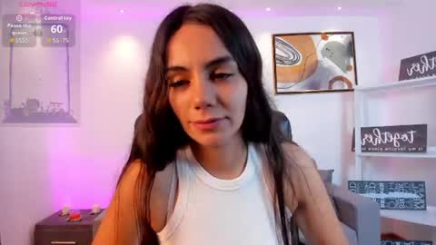 Snapshot of martina_mancinii chatting on 06-27-26, 12:22 Martina online show from 06-27-26, 12:22
