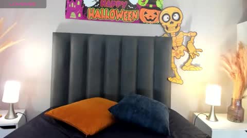 MARTINA BLAKE  Colombian redhead girl  online show from 10-25-25, 03:18