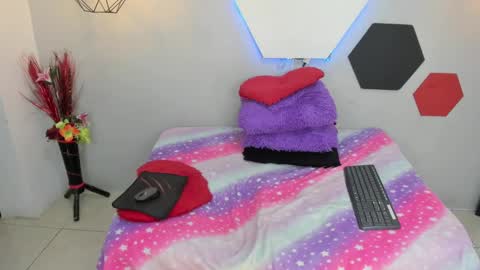 Martina online show from 01-06-25, 07:31