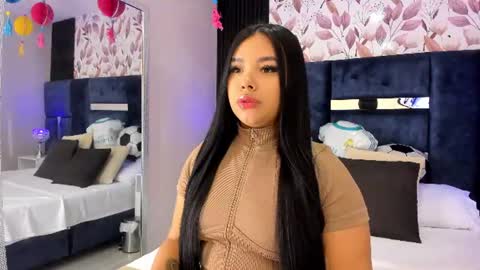 Snapshot of martinagarcia__ chatting on 06-30-26, 07:04 Martina Garcia online show from 06-30-26, 07:04