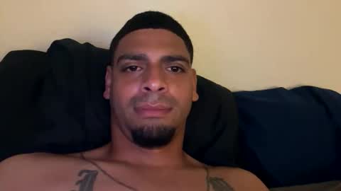 Snapshot of martinfly89 chatting on 05-11-26, 02:17 martinfly89 online show from 05-11-26, 02:17