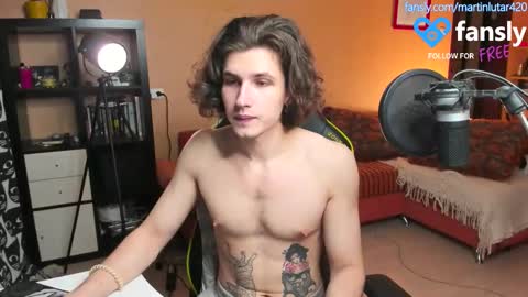 Snapshot of martinlutar420 chatting on 10-20-25, 05:30 Daddy Marty online show from 10-20-25, 05:30