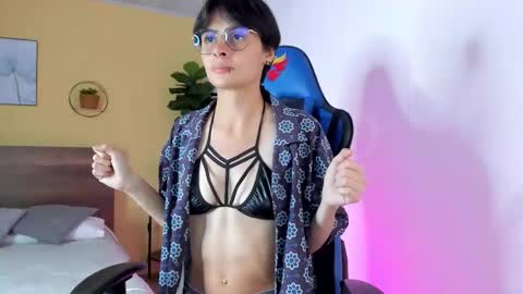 Snapshot of martinnagreco chatting on 11-20-25, 10:53 Martina and Anastasia online show from 11-20-25, 10:53