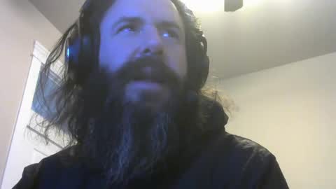 Snapshot of martlz chatting on 12-21-24, 06:34 Martlz online show from 12-21-24, 06:34