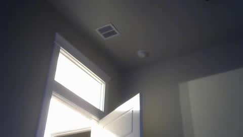 Snapshot of martlz chatting on 12-29-24, 05:31 Martlz online show from 12-29-24, 05:31