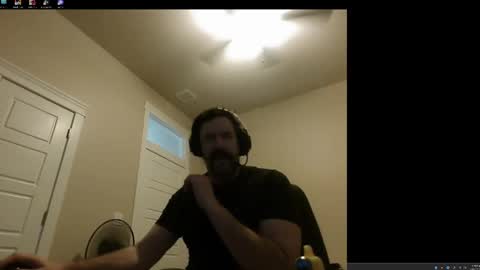 Snapshot of martlz chatting on 03-15-26, 12:05 Martlz online show from 03-15-26, 12:05