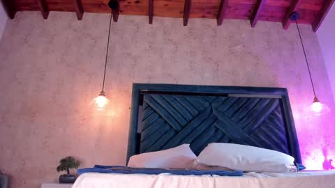 Martina online show from 02-07-25, 01:58