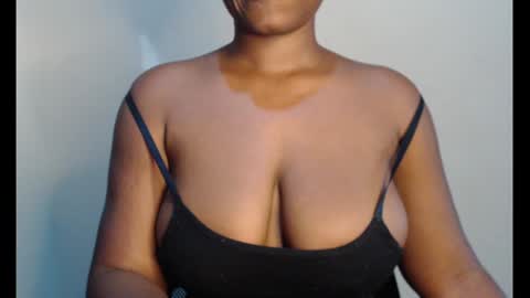Snapshot of marvelous_pussy chatting on 02-08-25, 08:31 sonia online show from 02-08-25, 08:31