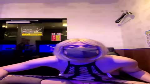 Mary online show from 05-17-26, 12:01