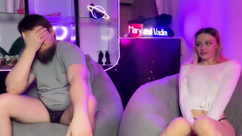 Snapshot of mary_and_vadim chatting on 02-16-25, 02:31 Maria and Vadim online show from 02-16-25, 02:31