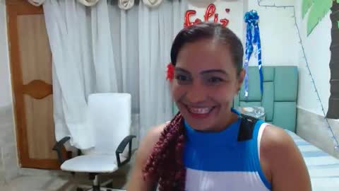 Snapshot of mary_and_yei chatting on 09-30-25, 04:06 mary_and_yei online show from 09-30-25, 04:06