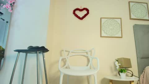 mary_cute9 online show from 04-09-26, 12:32