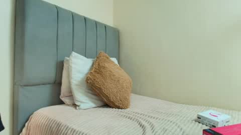 Snapshot of mary_cute9 chatting on 07-14-26, 12:11 mary_cute9 online show from 07-14-26, 12:11