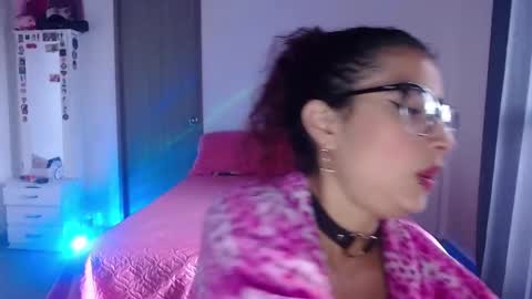 mary online show from 10-06-25, 02:03