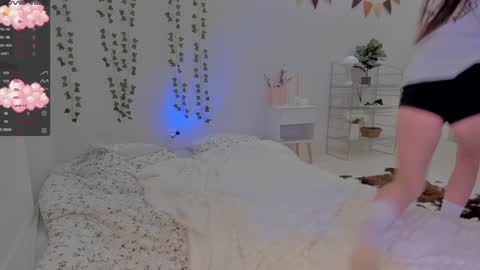 Maryana online show from 01-04-25, 06:19