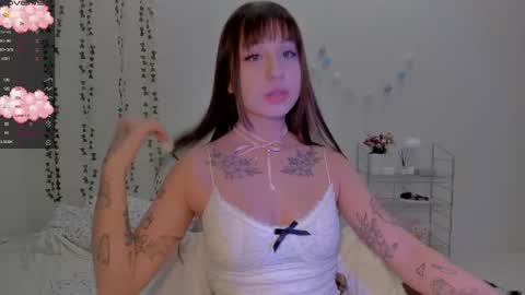 Maryana online show from 02-24-25, 07:19