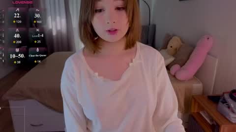 Snapshot of mary_u chatting on 05-09-26, 04:39 Ur Mary online show from 05-09-26, 04:39