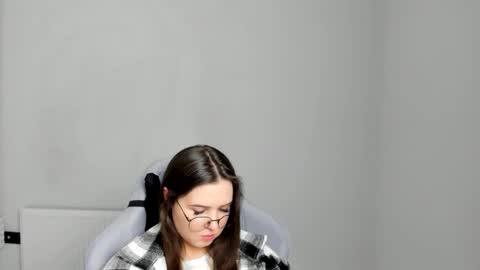 Snapshot of mary_wave_ chatting on 05-11-26, 03:07 Alice online show from 05-11-26, 03:07