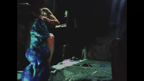 Beth online show from 04-08-26, 08:14