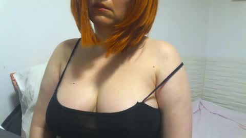 marycrazy2025 online show from 05-27-26, 01:57