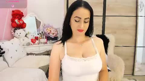 Snapshot of maryeelle chatting on 06-29-26, 07:58 Maryelle online show from 06-29-26, 07:58