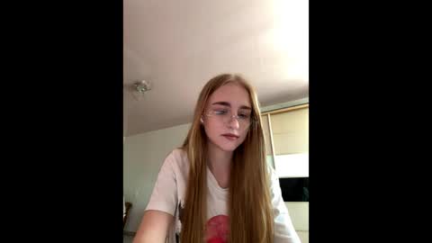 Lea online show from 05-28-26, 09:50