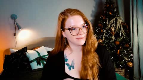 Snapshot of marykeysss chatting on 12-13-24, 06:59 Bun online show from 12-13-24, 06:59