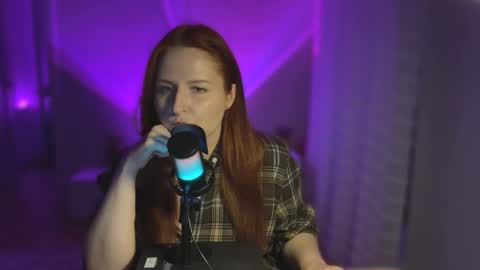 Snapshot of maryleesa chatting on 04-30-26, 07:20 SirenVictoria online show from 04-30-26, 07:20