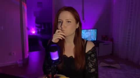 Snapshot of maryleesa chatting on 05-11-26, 07:22 SirenVictoria online show from 05-11-26, 07:22