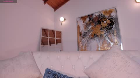 Snapshot of marylewis_ chatting on 12-31-24, 02:36 Mary online show from 12-31-24, 02:36