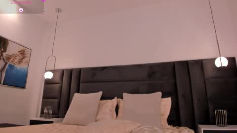 Snapshot of marylewis_ chatting on 02-11-25, 05:40 Mary online show from 02-11-25, 05:40