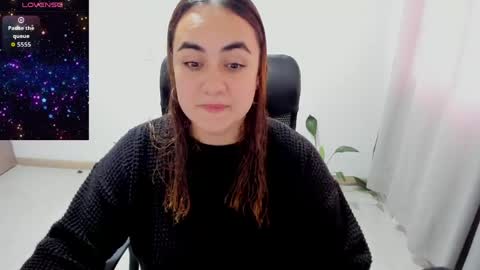 Dulce Maria online show from 05-29-26, 05:44
