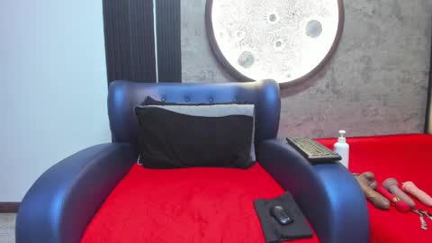 mary online show from 05-27-26, 01:57