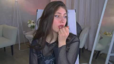 Mary Miller online show from 02-11-26, 09:25