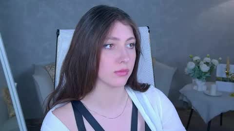 Mary Miller online show from 05-11-26, 02:45