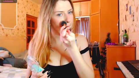 Maria online show from 12-18-25, 07:58