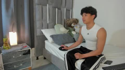 mash_angelo online show from 10-23-25, 08:40